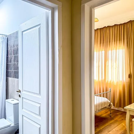 بيت للعطل Cityscape With A Patio فولوس