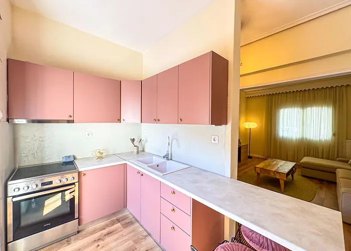 Case de vacanță Cityscape With A Patio Volos