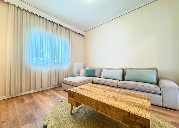 Cityscape With A Patio Case de vacanță *