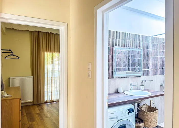 Cityscape With A Patio * Volos